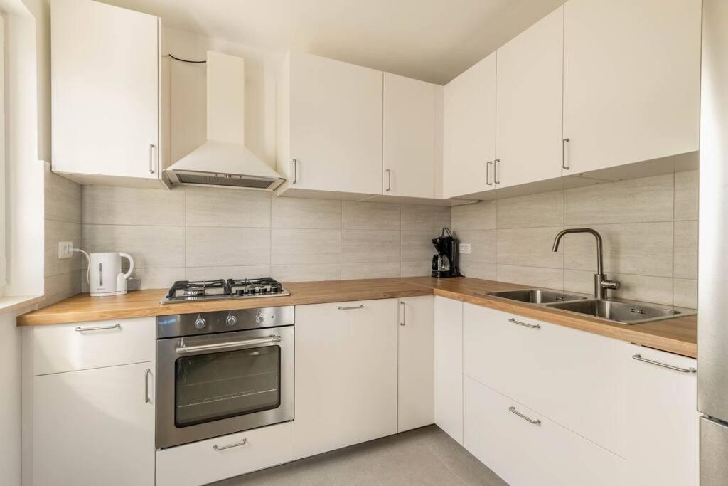 Garden House Sutivan Zewnętrze zdjęcie
